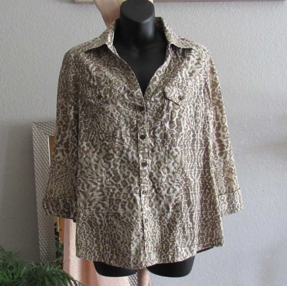 Foxcroft Animal Print Blouse